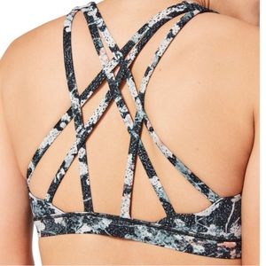 NWOT LULULEMON Free To Be Serene Spring Bloom Strappy Back Sports Bra Size 2
